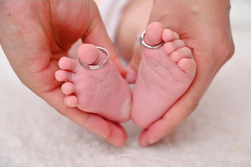 贵州宝宝睡觉头上都是汗